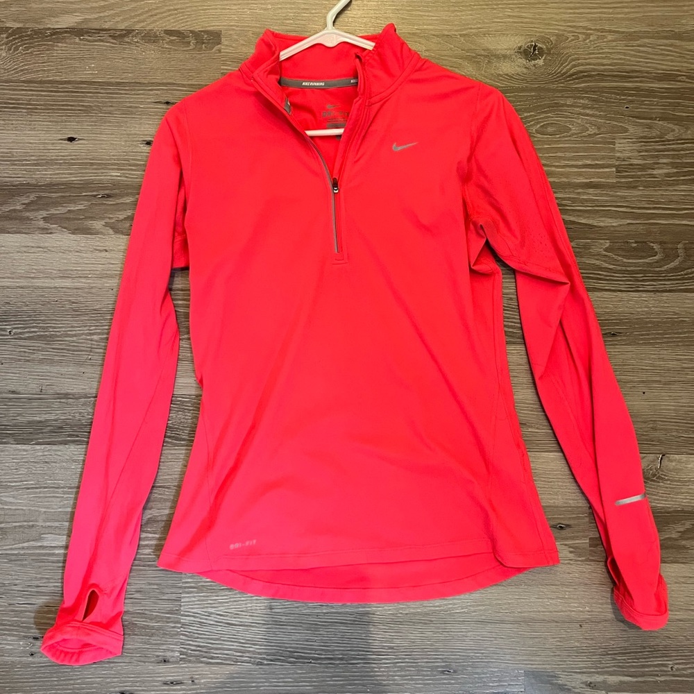 Nike Women’s Quarter Zip Running Pullover
